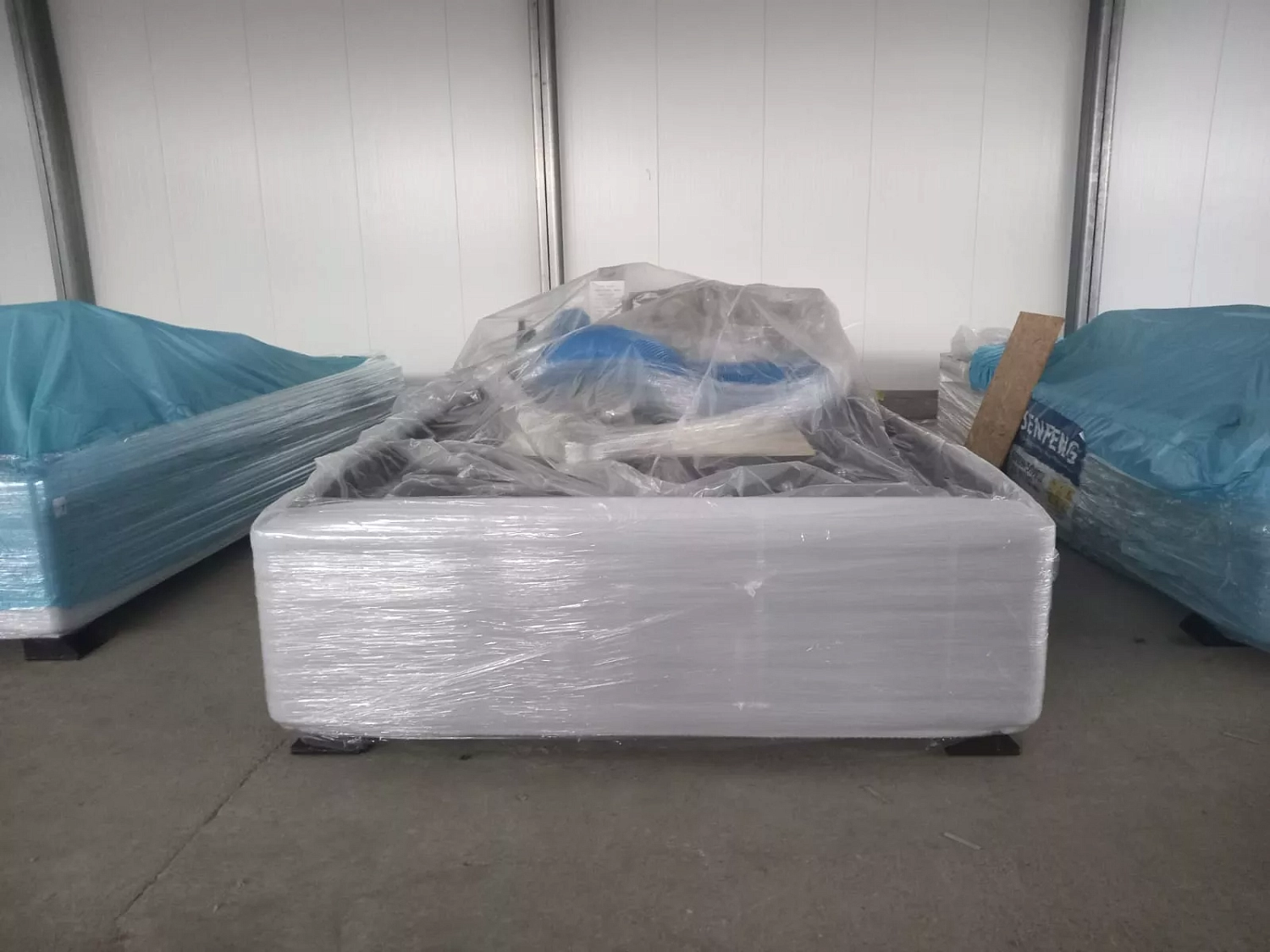 Лазерное оборудование Senfeng поступило на склад в Москву